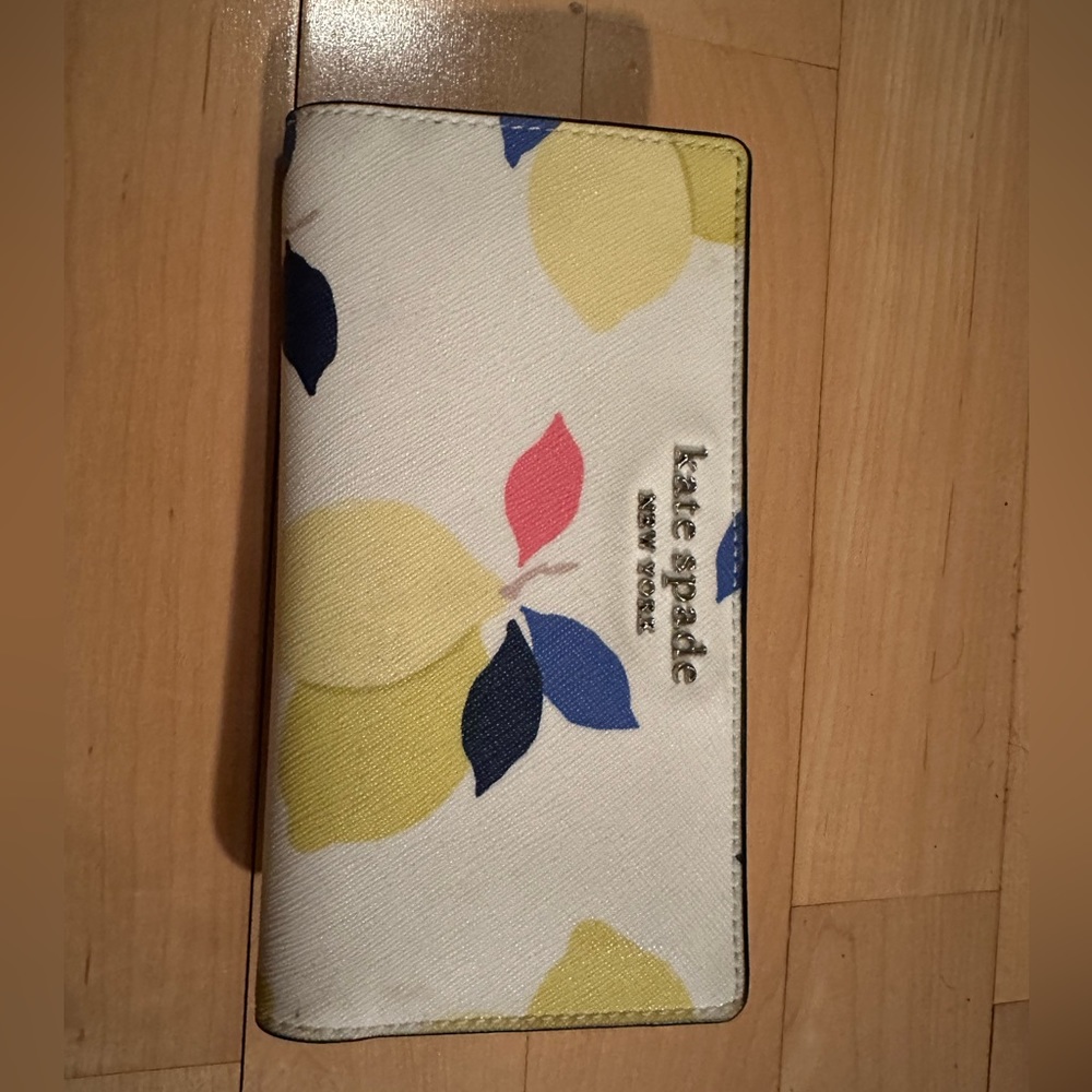 Kate Spade Cameron Lemon Zest Large Slim Bifold Wallet